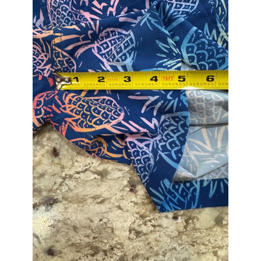 Chubbies Mens Small Swim Trunks Navy Blue Rainbow Pineapple Print 5.5 Inseam